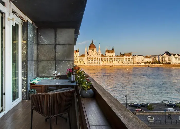 Danube Pearl Boutique *