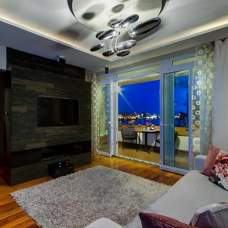 Danube Pearl Boutique Appartamento
