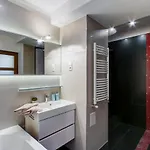 Danube Pearl Boutique *